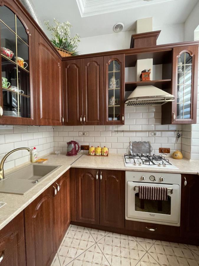 Apartment On Franka Львов Экстерьер фото