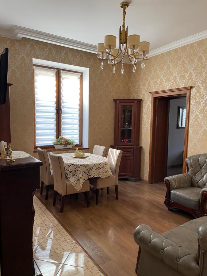 Apartment On Franka Львов Экстерьер фото