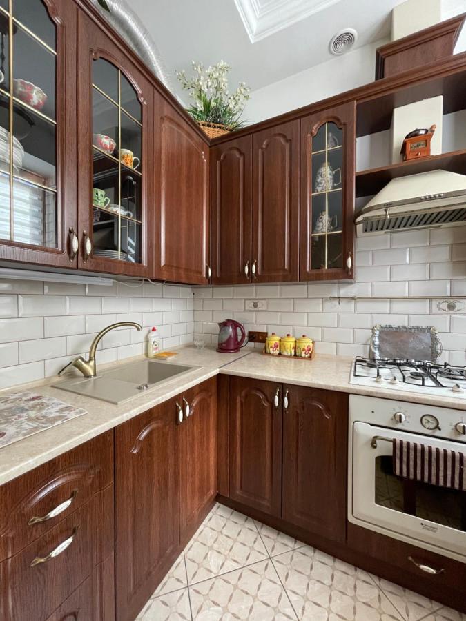 Apartment On Franka Львов Экстерьер фото